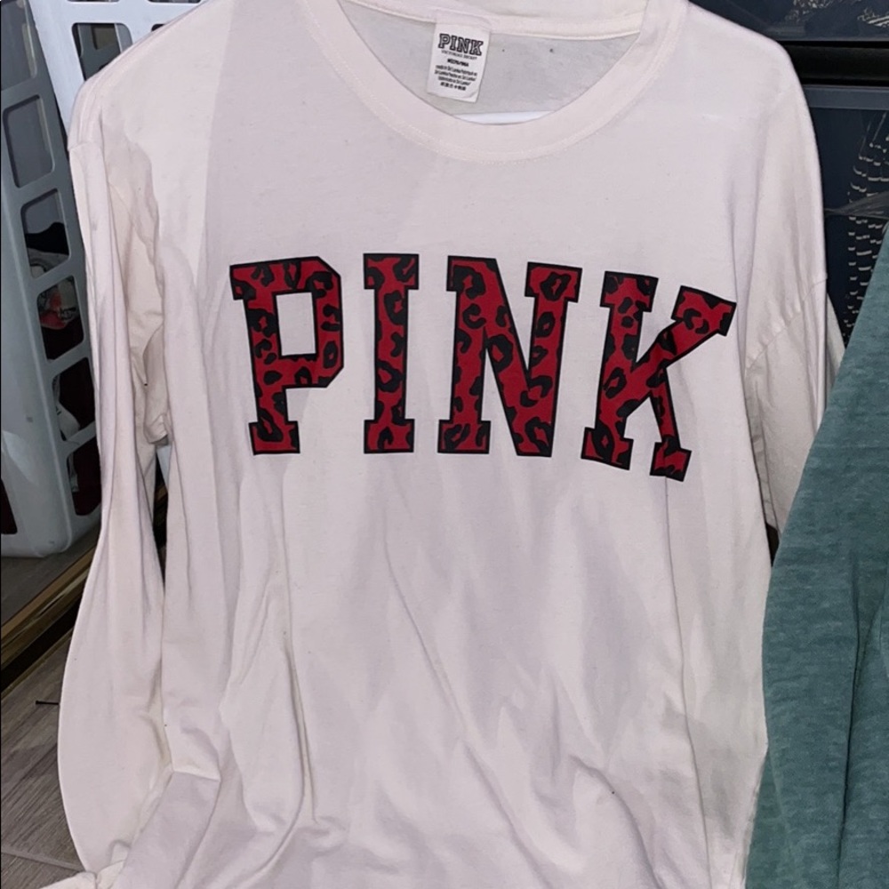 Long sleeve shirt/sweatshirt